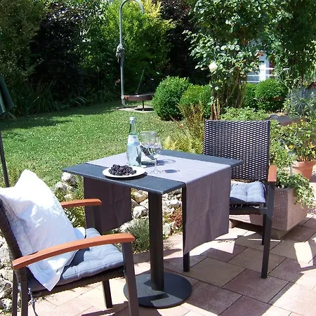 Ferienwohnung Rosengarten Lägenhet *